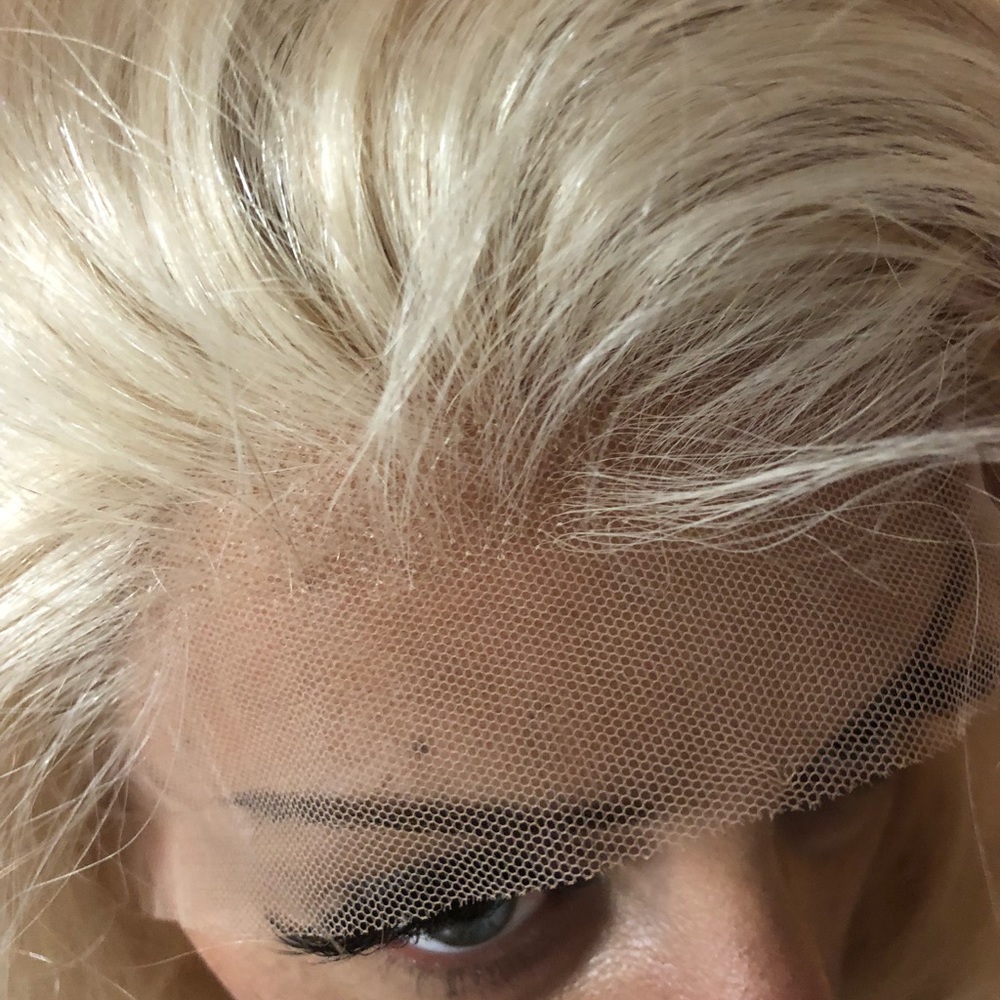 SOLD 100% human remi blonde wig, bodywave NIB - Picture 7 of 8